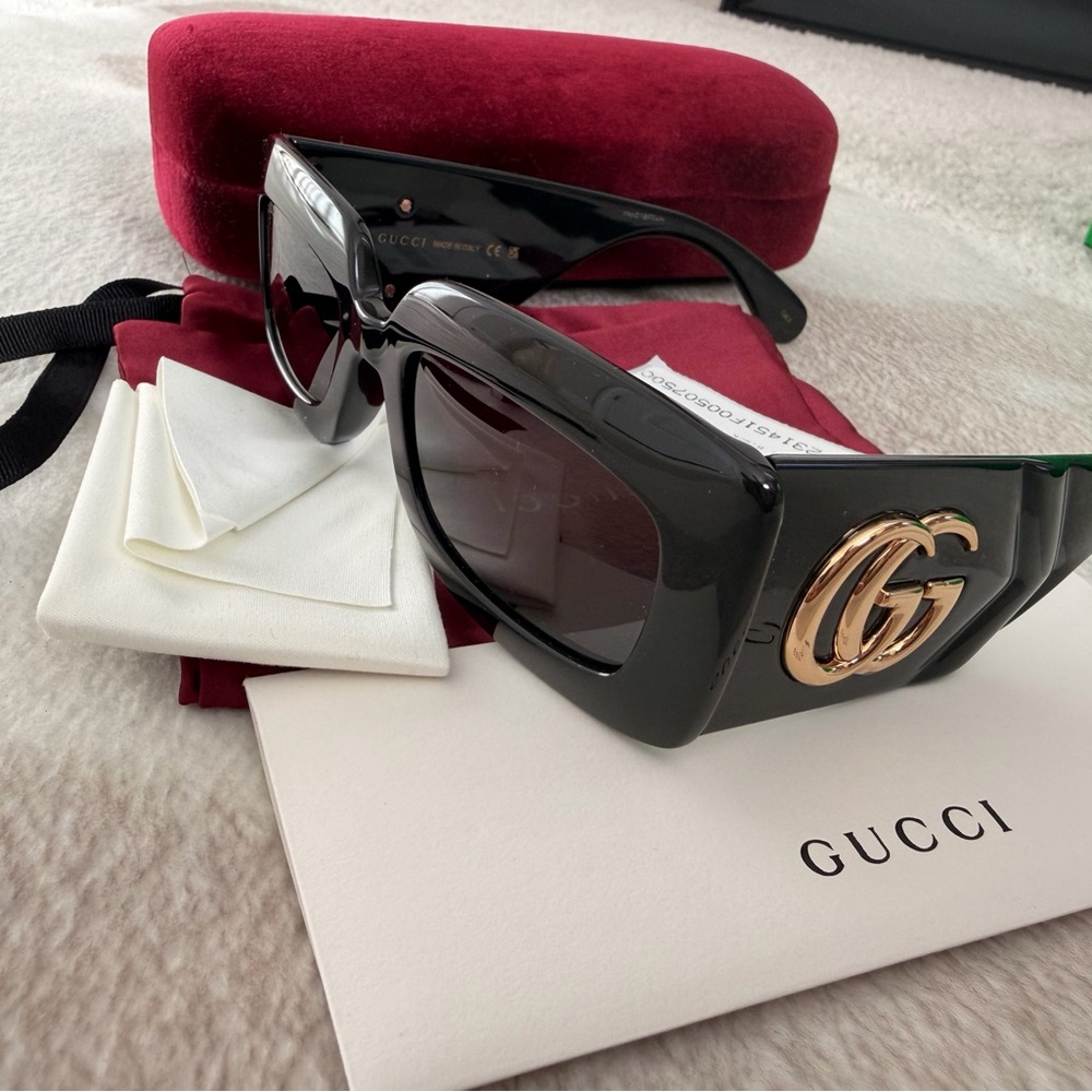 Gucci Black Sunglasses with Gold Accent